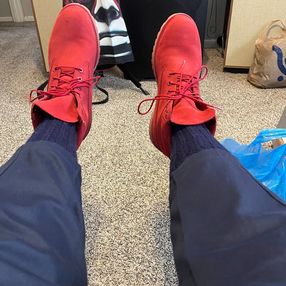 Size 12 men's red 6" Timberland boots!